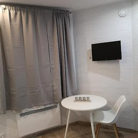 Freedom On Bazarna Str *